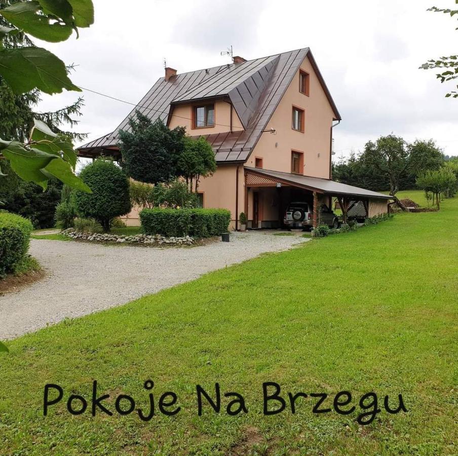 Pokoje Na Brzegu Lapsze Wyzne Buitenkant foto