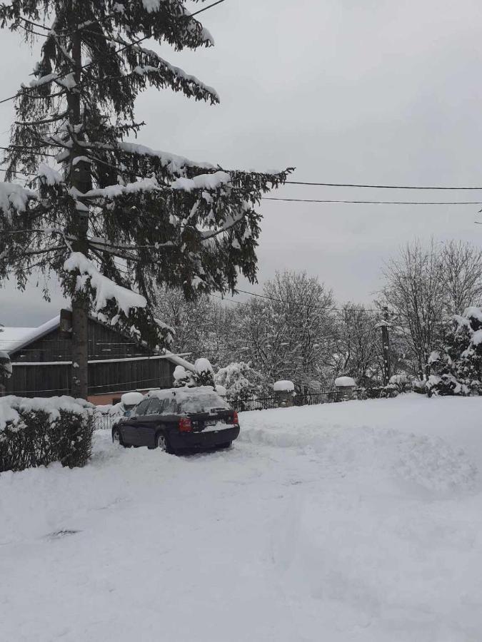 Pokoje Na Brzegu Lapsze Wyzne Buitenkant foto