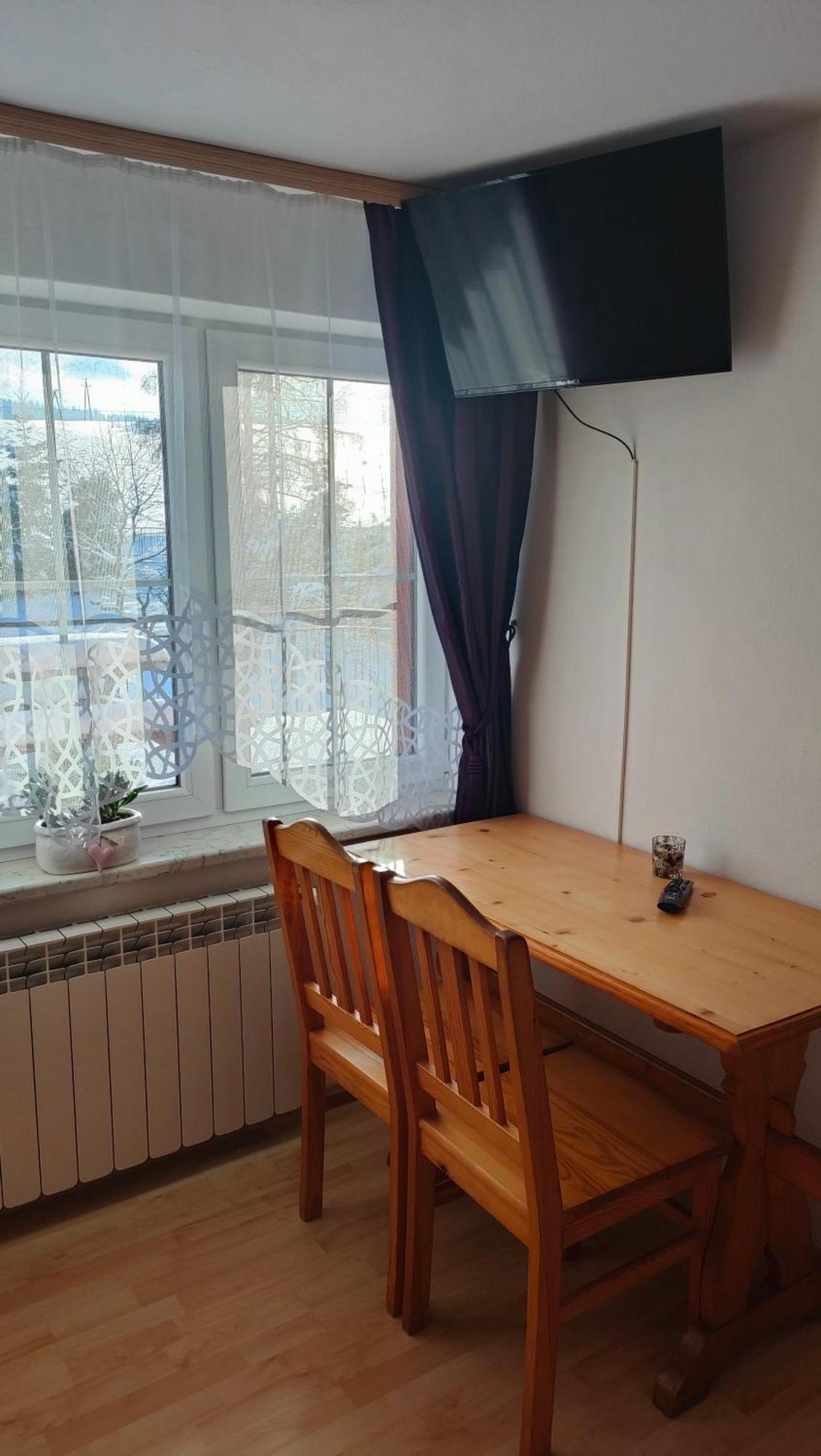 Pokoje Na Brzegu Lapsze Wyzne Buitenkant foto